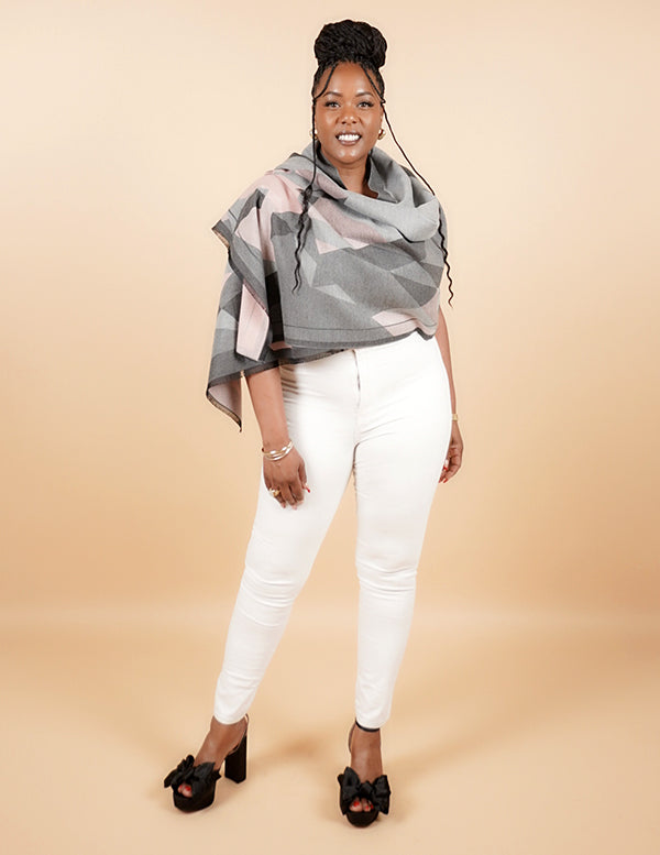 
                  
                    GEO WRAP - PINK GRAY
                  
                